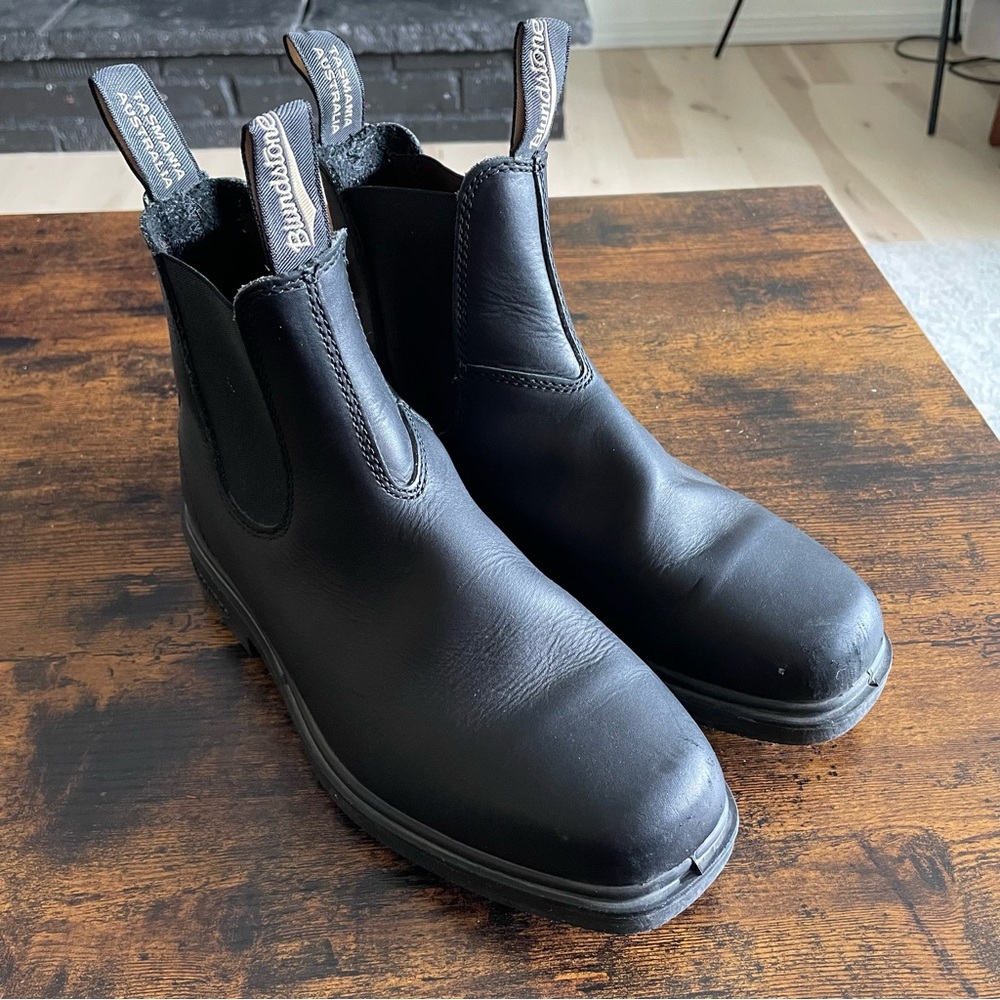 Women’s Blundstone boots - Size 5.5